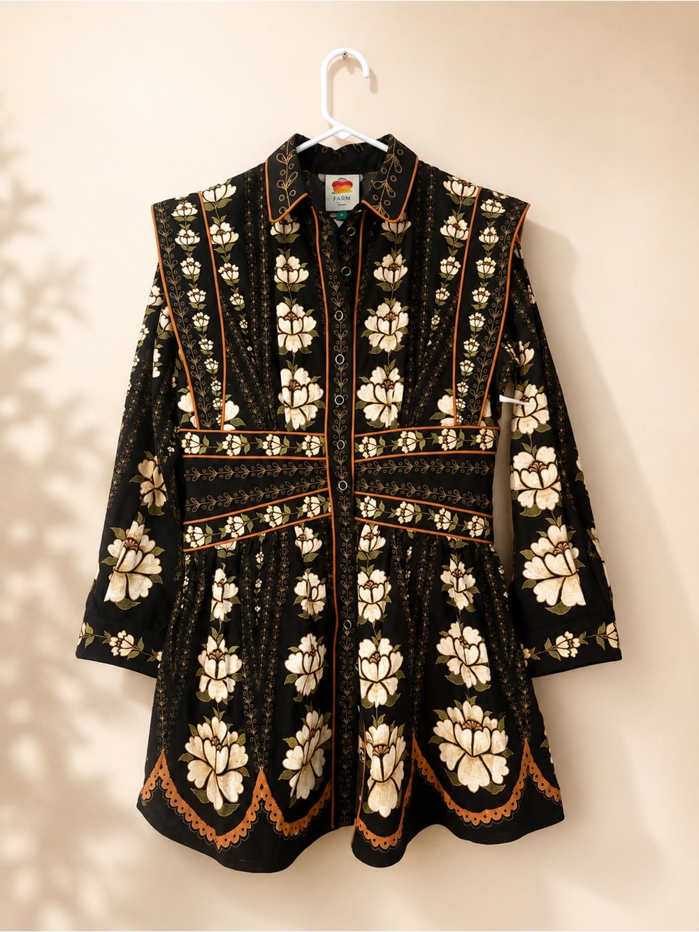 Farm Rio Black Embroidered Flowers Topstitching Long Sleeve size M - Picture 2 of 10